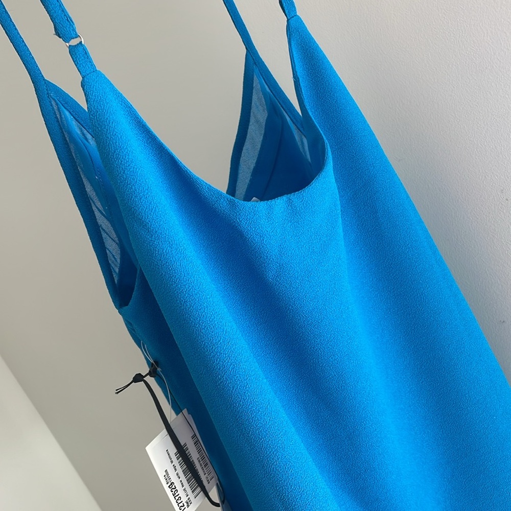 Turquoise cami NWT v neck spaghetti straps camisole silk y